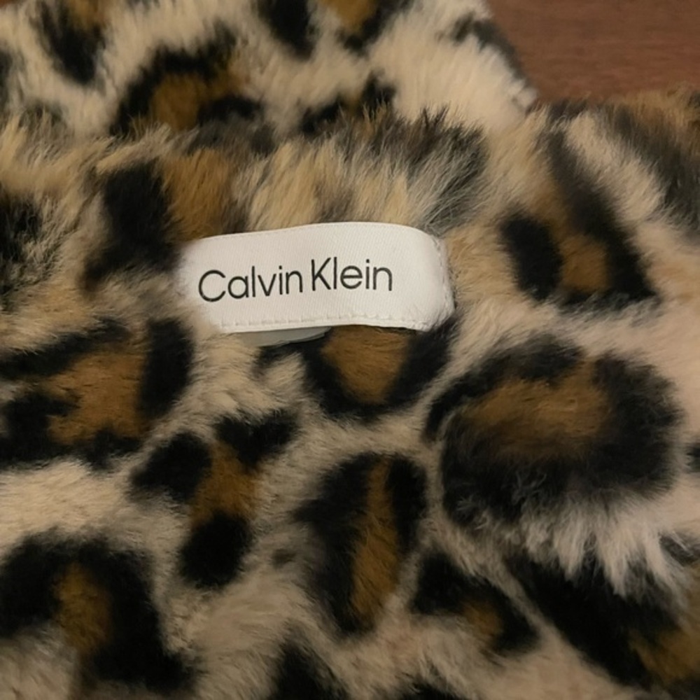 Calvin Klein Leopard Print Scarf